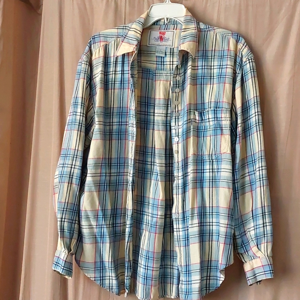 Women's Plaid Button-down